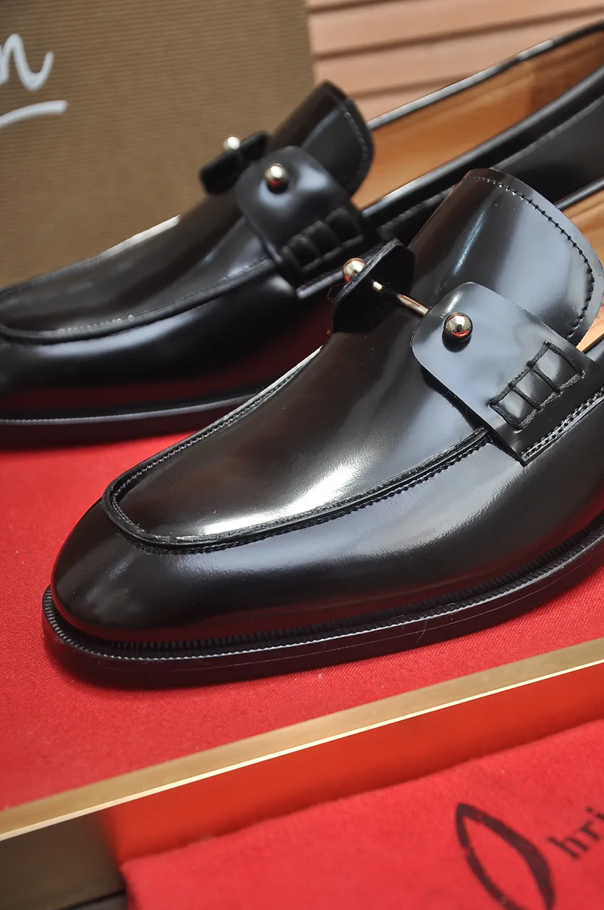 Men's shoes 💰620💶 [Chrstian Loubotin] Red-soled shoes 💋Original mold opening, the highest version on the market, purely handmade ➕Imported cowhide uppers, first-layer water-dyed cowhide lining! Original EU high-gloss outsole. 38 to 45 (45 customized)